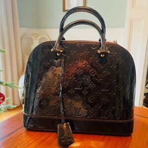 Louis Vutton look a like purse